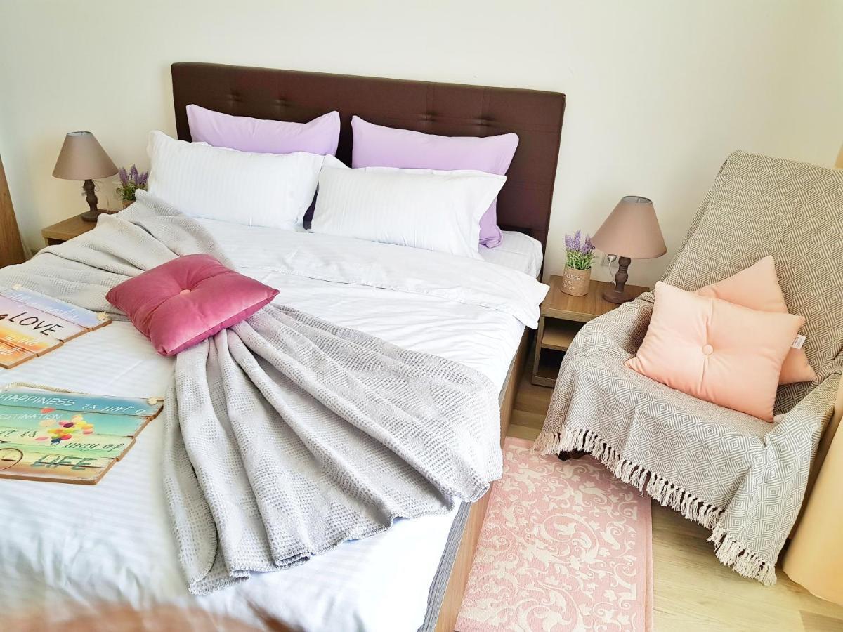 مامايا Lakeview Flats Summerland المظهر الخارجي الصورة